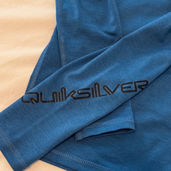 Quiksilver Kid’s Blue Rash Guard - Picture 2 of 5